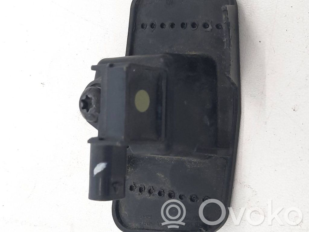 Volkswagen T-Roc Czujnik uderzenia Airbag 