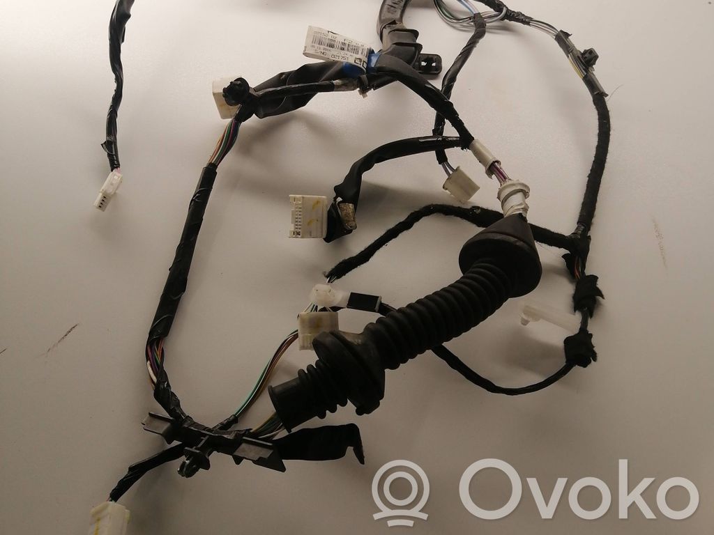 Toyota Yaris Radio antenna 