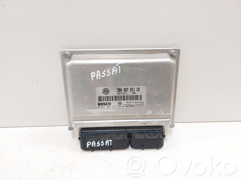 Volkswagen PASSAT B5.5 Engine control unit/module 