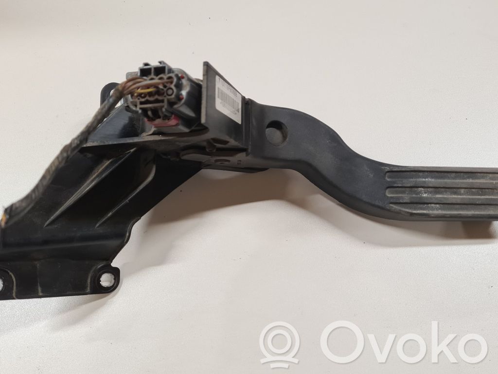 Ford Mondeo Mk III Accelerator throttle pedal 