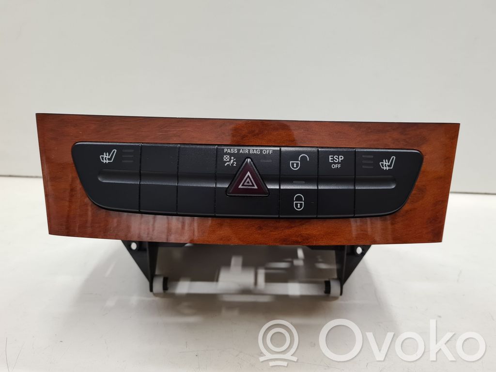 Mercedes-Benz E W211 Unidad de control climatización 