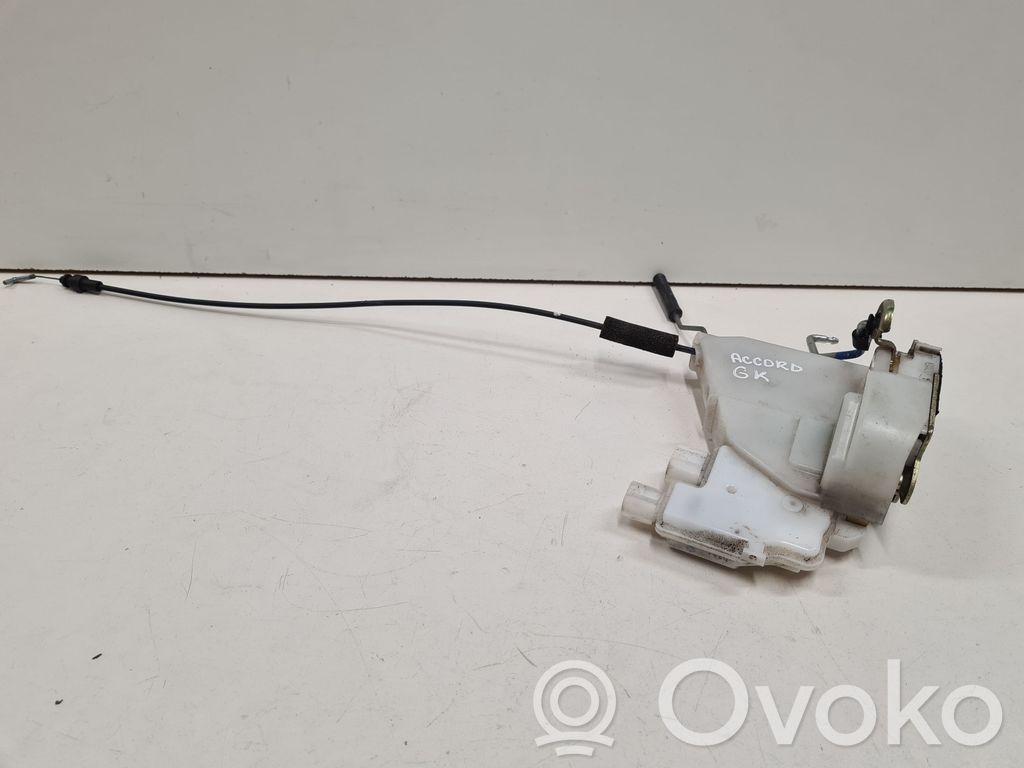Honda Accord Aizmugurē slēdzene 