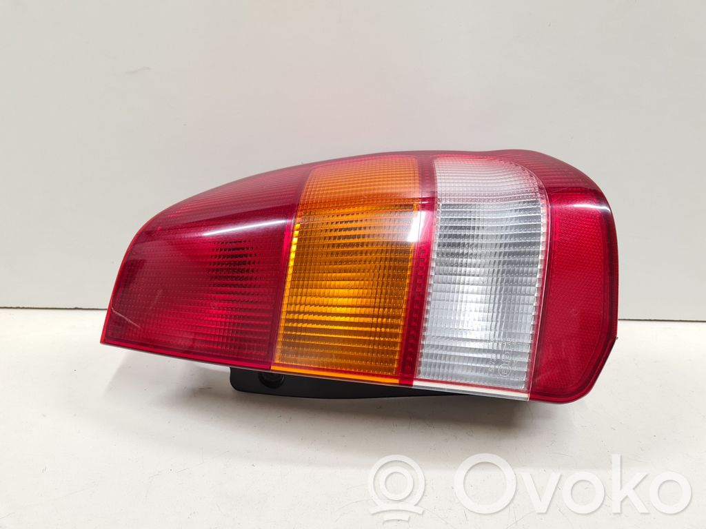 Lampa tylna   MR2455,287602