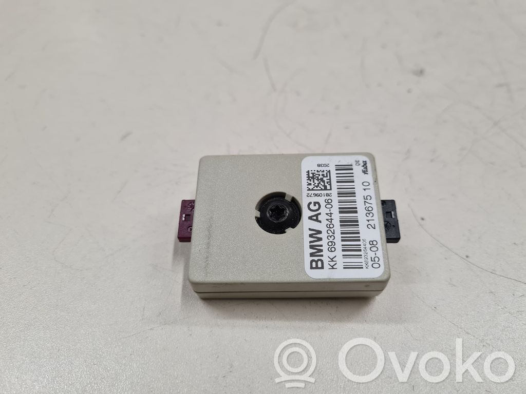 BMW 3 E92 E93 Antenos stiprintuvas 