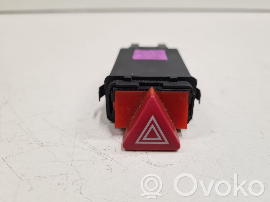 Audi A6 S6 C5 4B Botón interruptor de luz de peligro 