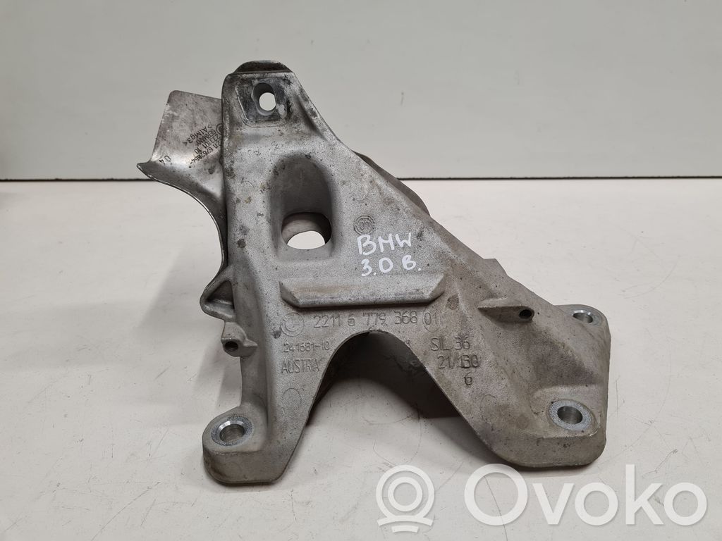 BMW 3 E92 E93 Engine mounting bracket 