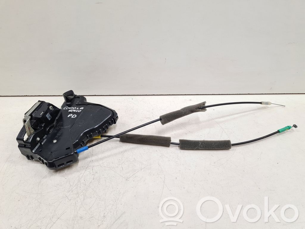 Toyota Corolla Verso AR10 Front door lock 