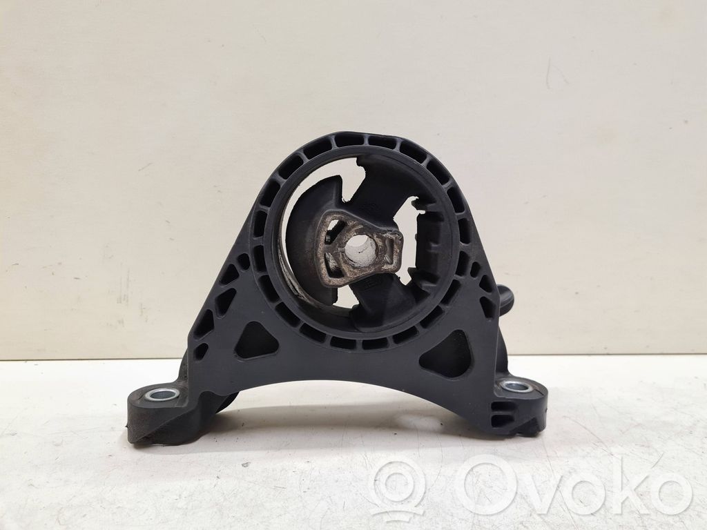 Opel Insignia A Engine mount bracket 