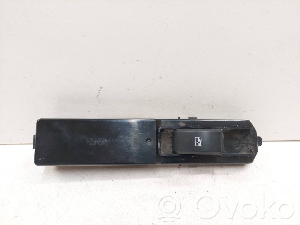 Electric window control switch   12758529,12764030