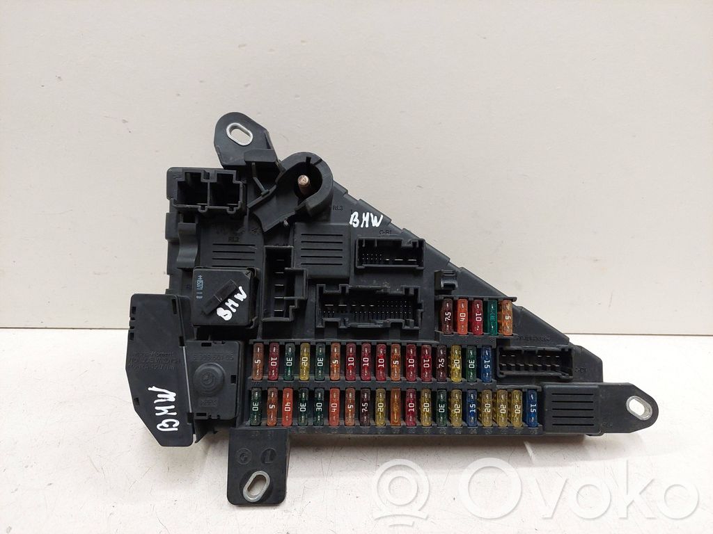 BMW 5 E60 E61 Fuse module 