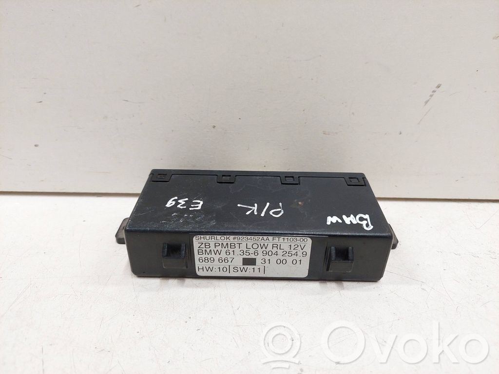 BMW 5 E39 Oven ohjainlaite/moduuli 