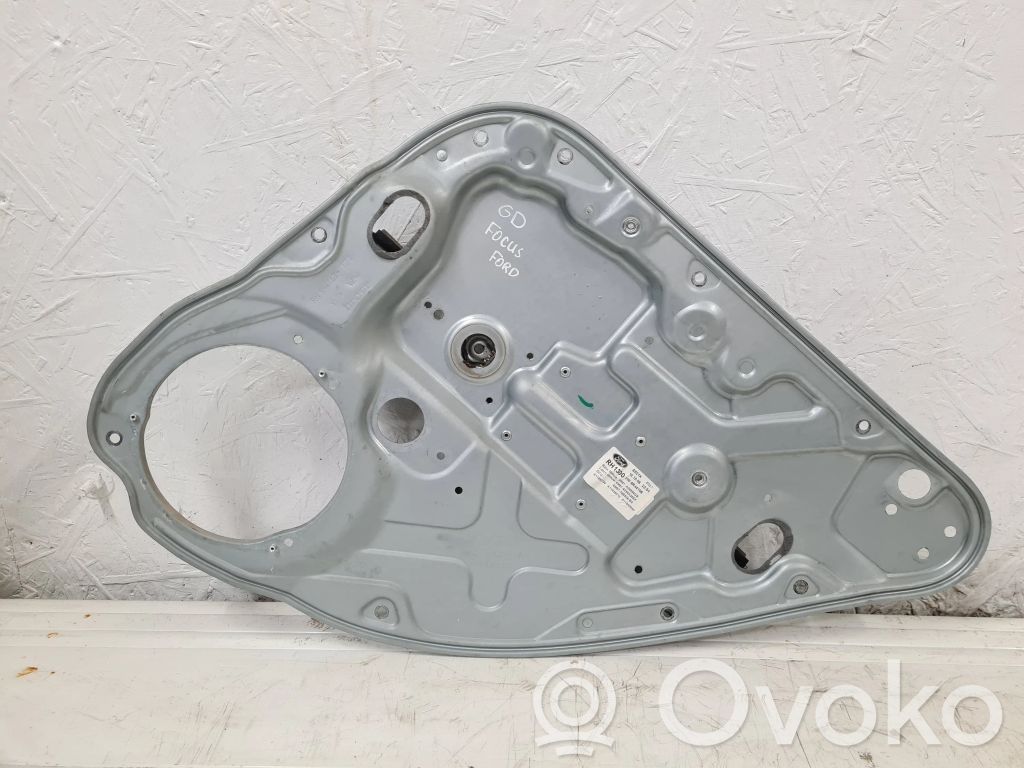Ford Focus Mecanismo para subir la puerta trasera sin motor 