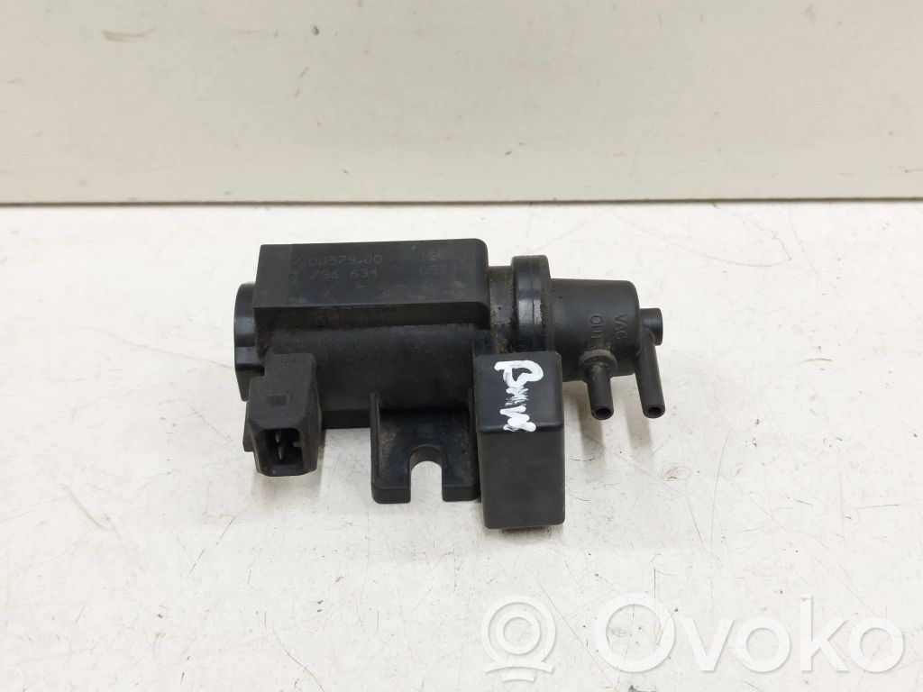 BMW 5 E60 E61 Zawór podciśnienia / Elektrozawór turbiny 