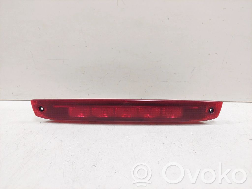 Ford Focus Third/center stoplight 