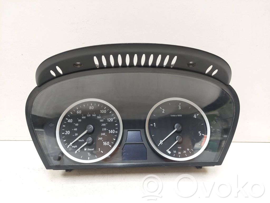 BMW 5 E60 E61 Speedometer (instrument cluster) 