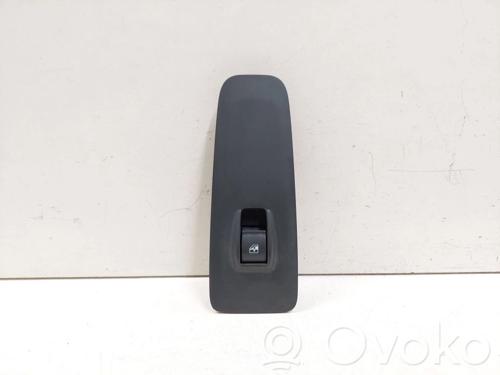 Electric window control switch   B569