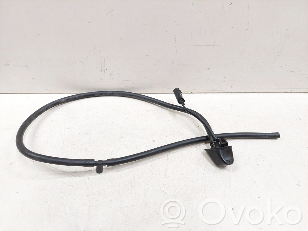 Windshield washer spray nozzle   8365385,836538503,19636584,19651621D