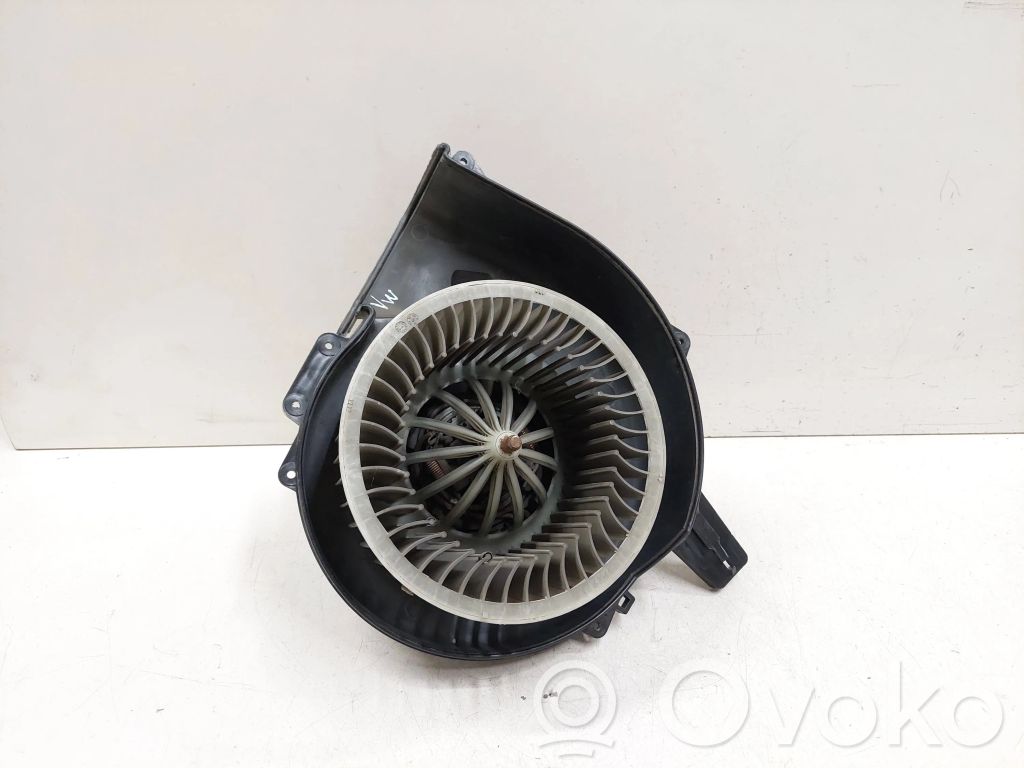 Volkswagen Polo IV 9N3 Wentylator nawiewu / Dmuchawa 