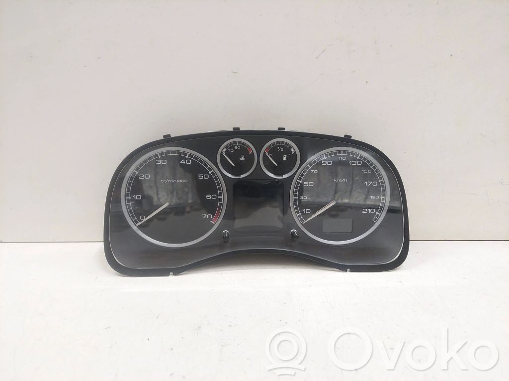Peugeot 307 Spidometrs (instrumentu panelī) 