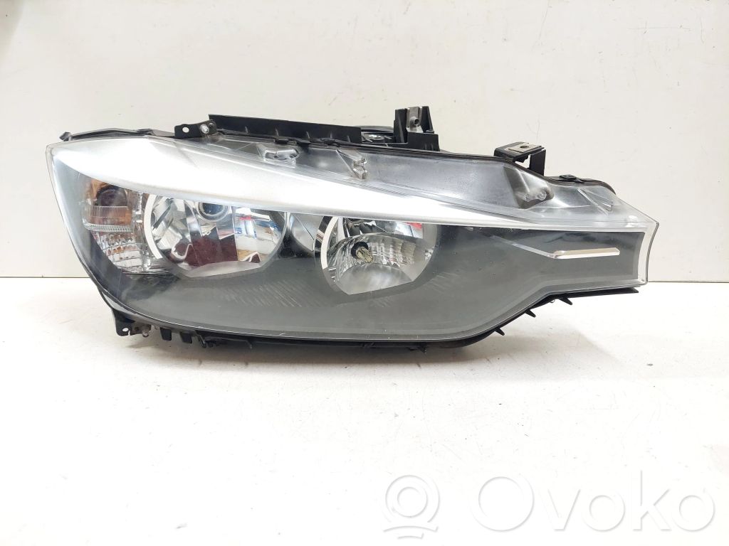 BMW 3 F30 F35 F31 Lampa przednia 