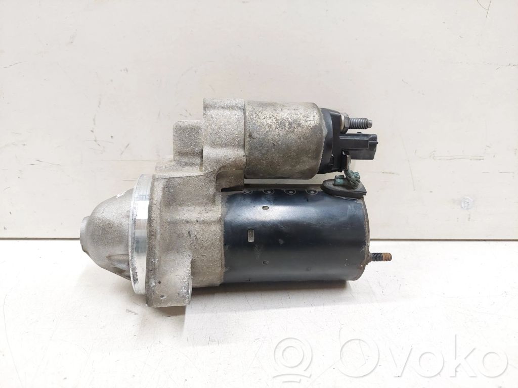 Audi A6 S6 C6 4F Starteris 