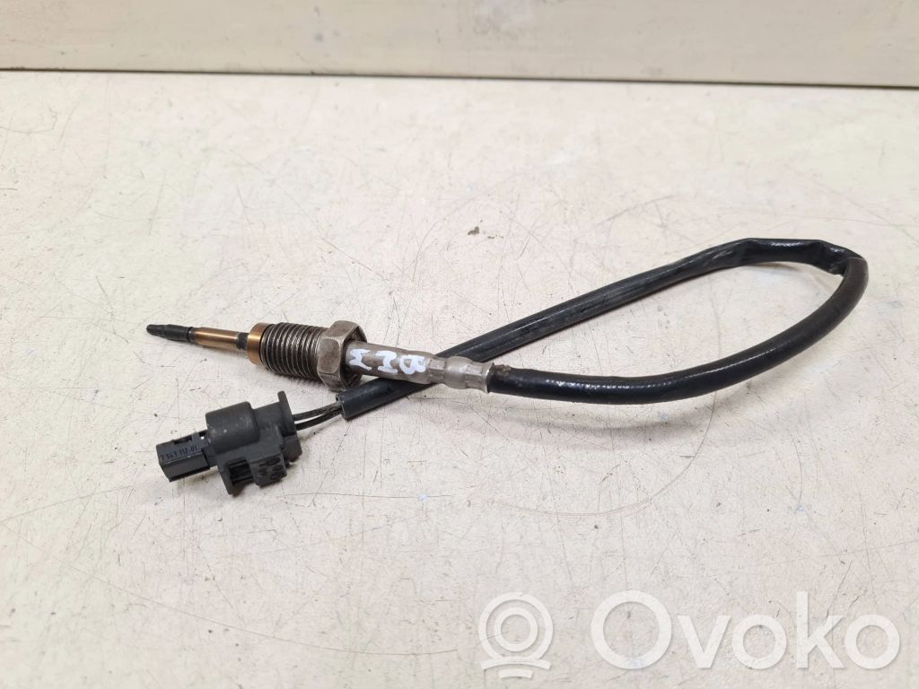 BMW 3 F30 F35 F31 Izplūdes gāzu temperatūras sensors 