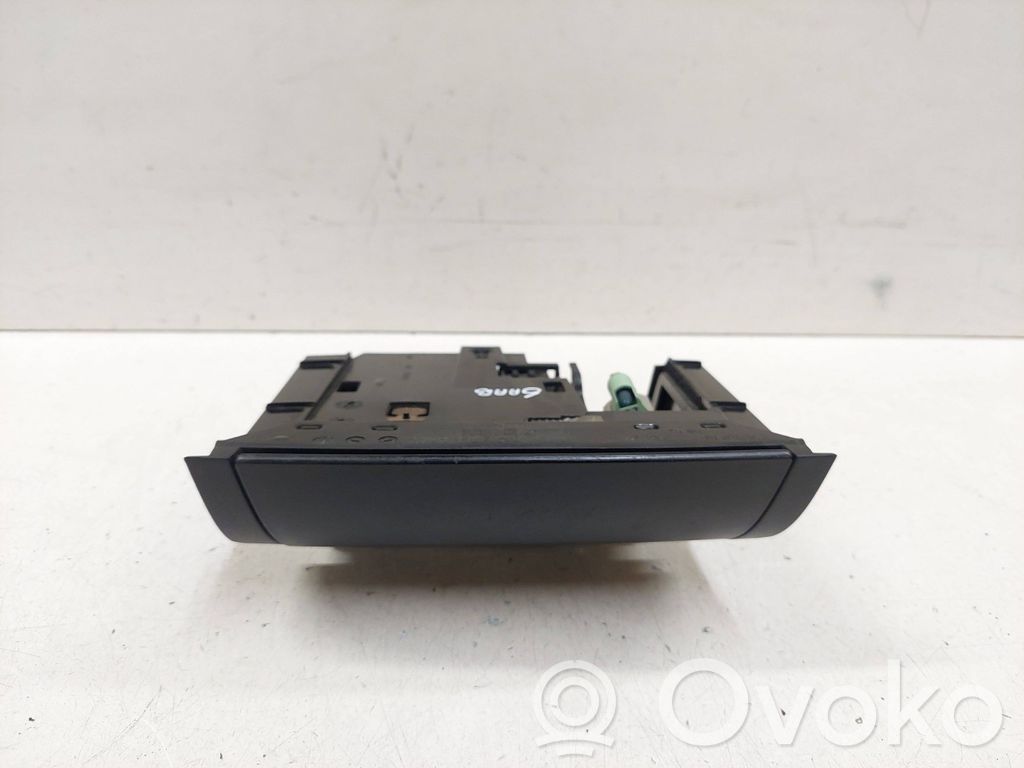 Saab 9-3 Ver2 Aschenbecher 