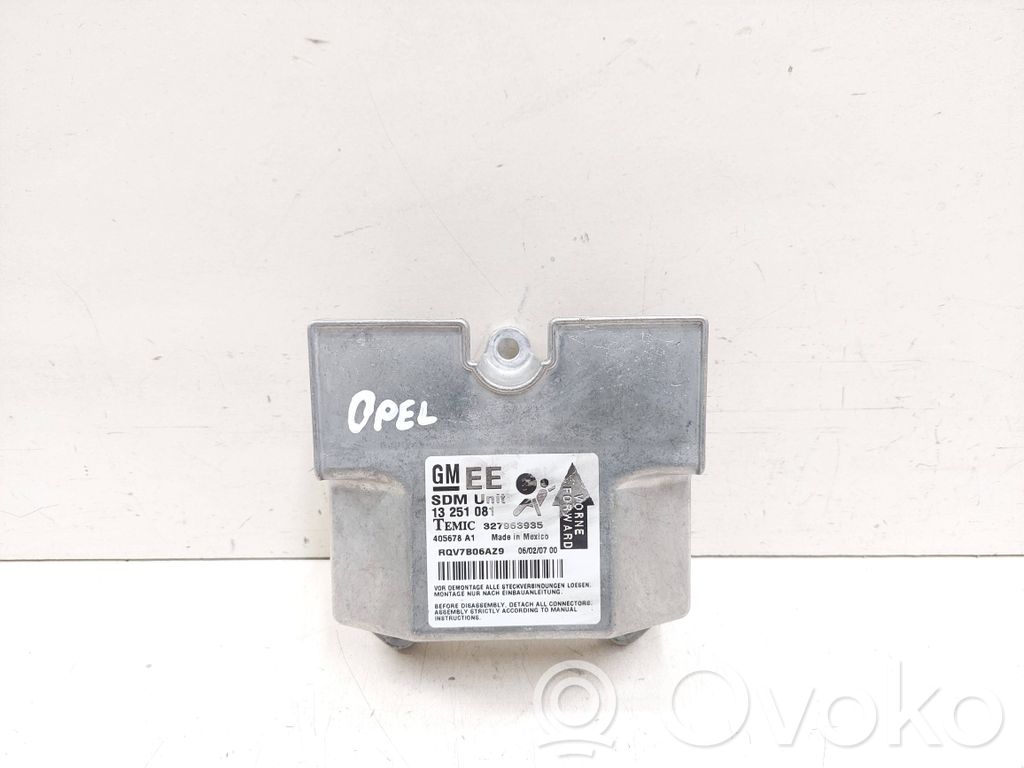 Opel Astra H Airbag control unit/module 