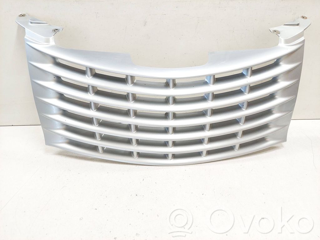 Chrysler PT Cruiser Front grill 