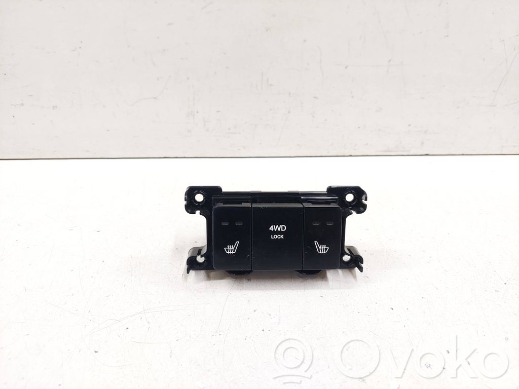 Hyundai Santa Fe Seat heating switch 