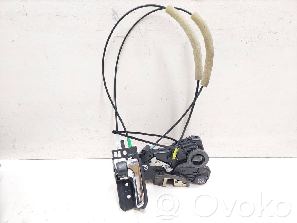 Toyota Corolla E120 E130 Front door lock 