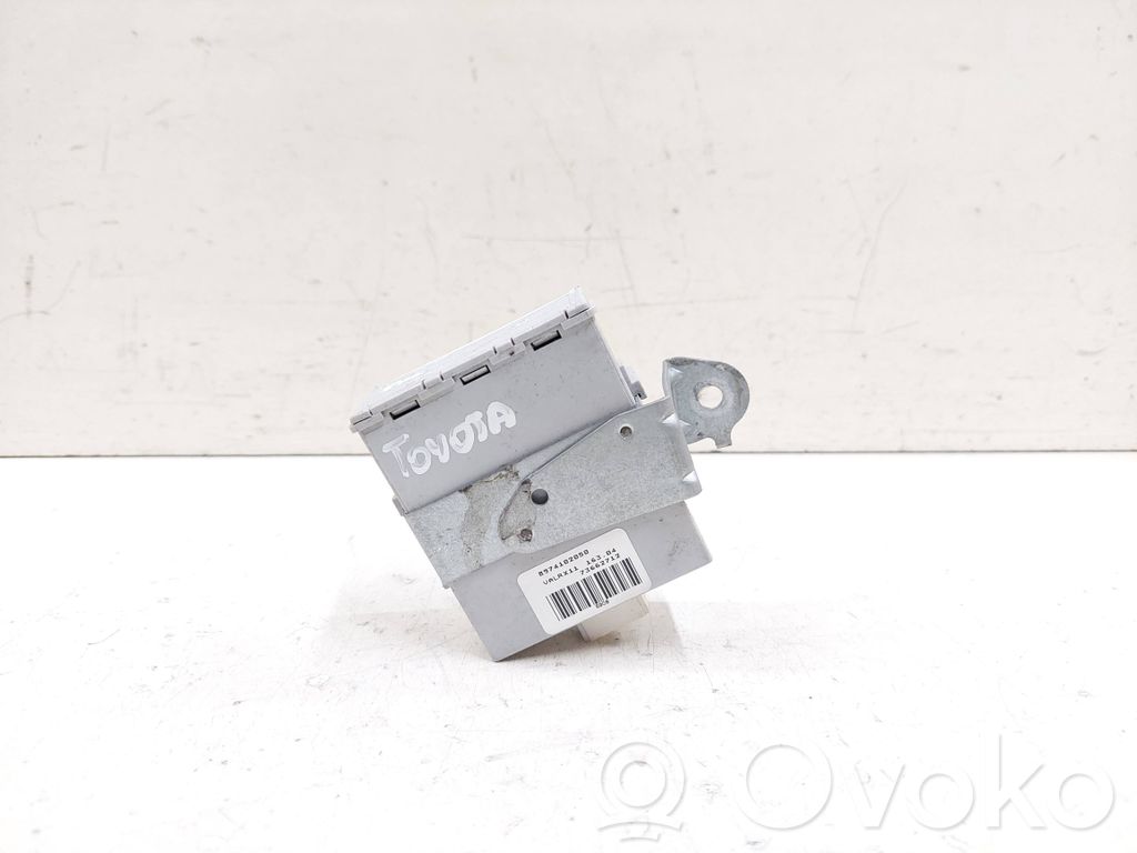 Toyota Corolla E120 E130 Unitate/modul de comandă închidere centralizată 