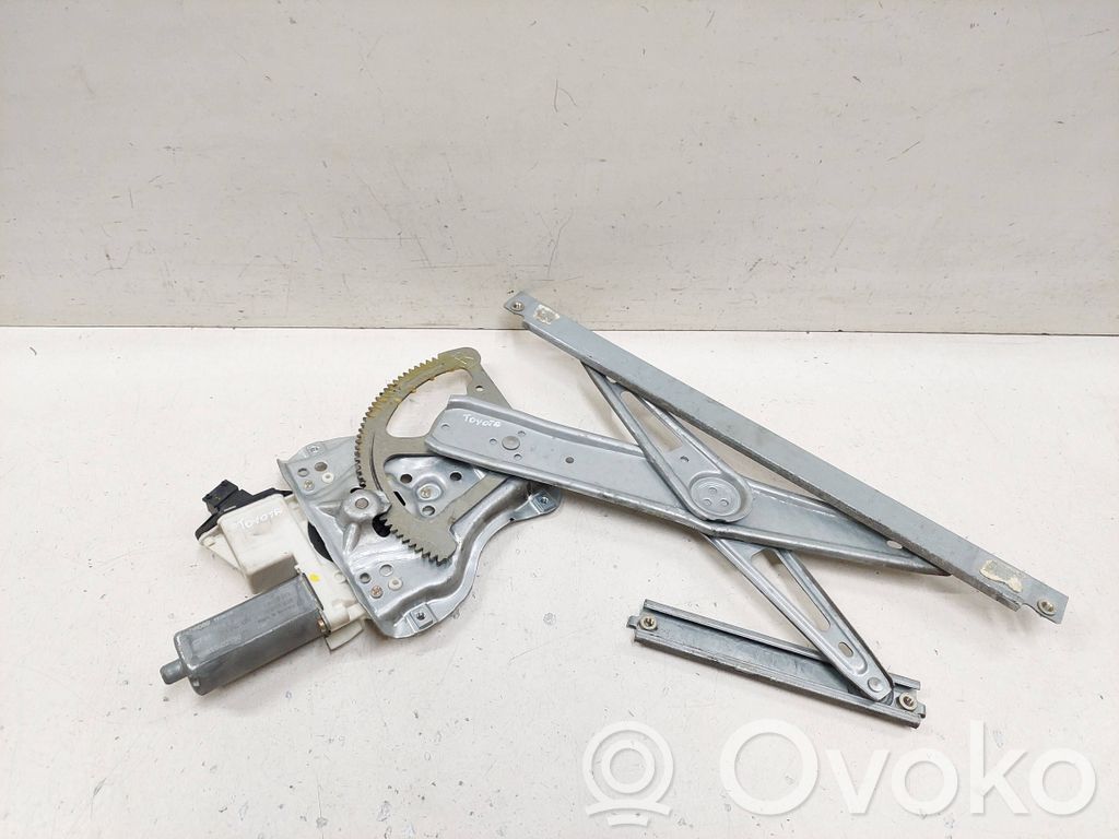 Toyota Corolla E120 E130 Front door window regulator with motor 