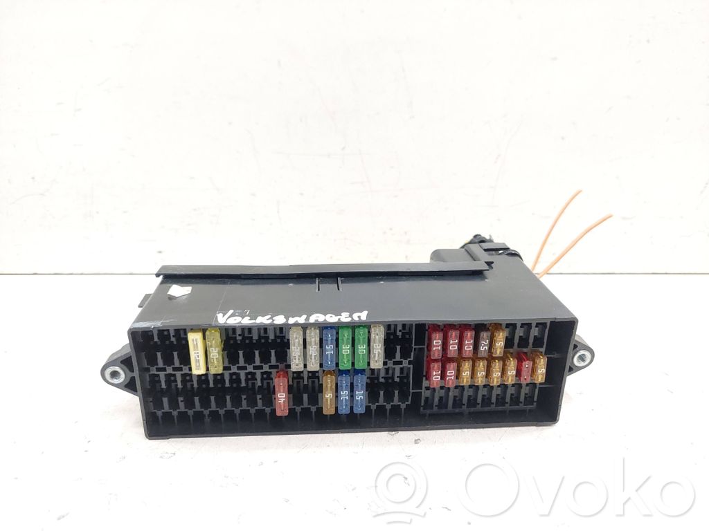 Volkswagen Golf Plus Fuse module 
