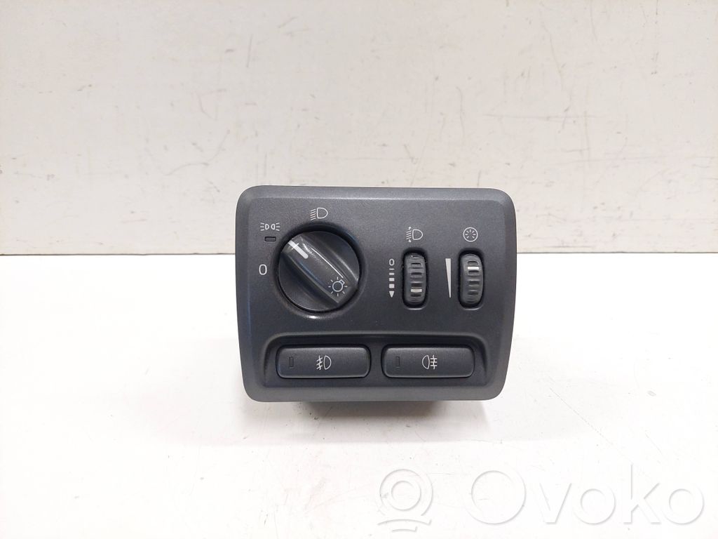 Volvo V70 Light switch 