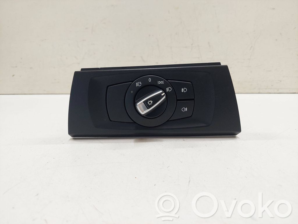 Light switch   9169404,33600211