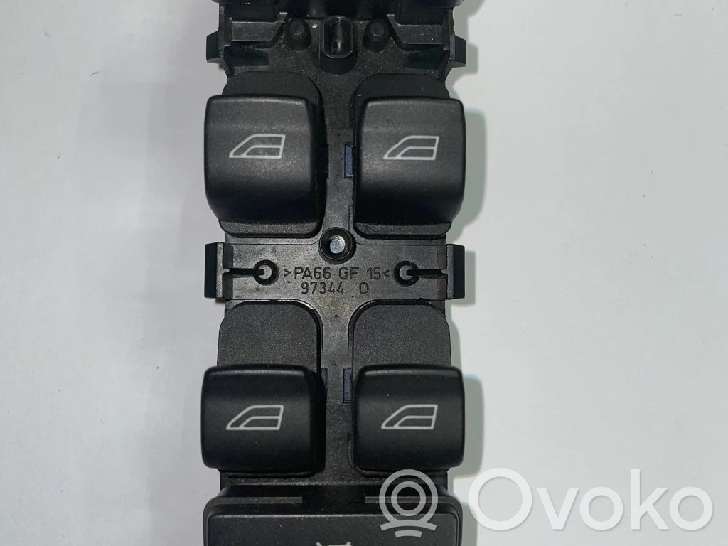 Volvo S80 Electric window control switch 