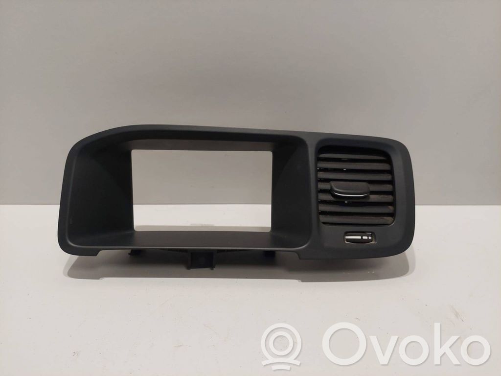 Dysze / Kratki środkowego nawiewu deski rozdzielczej   39804063,0P502187