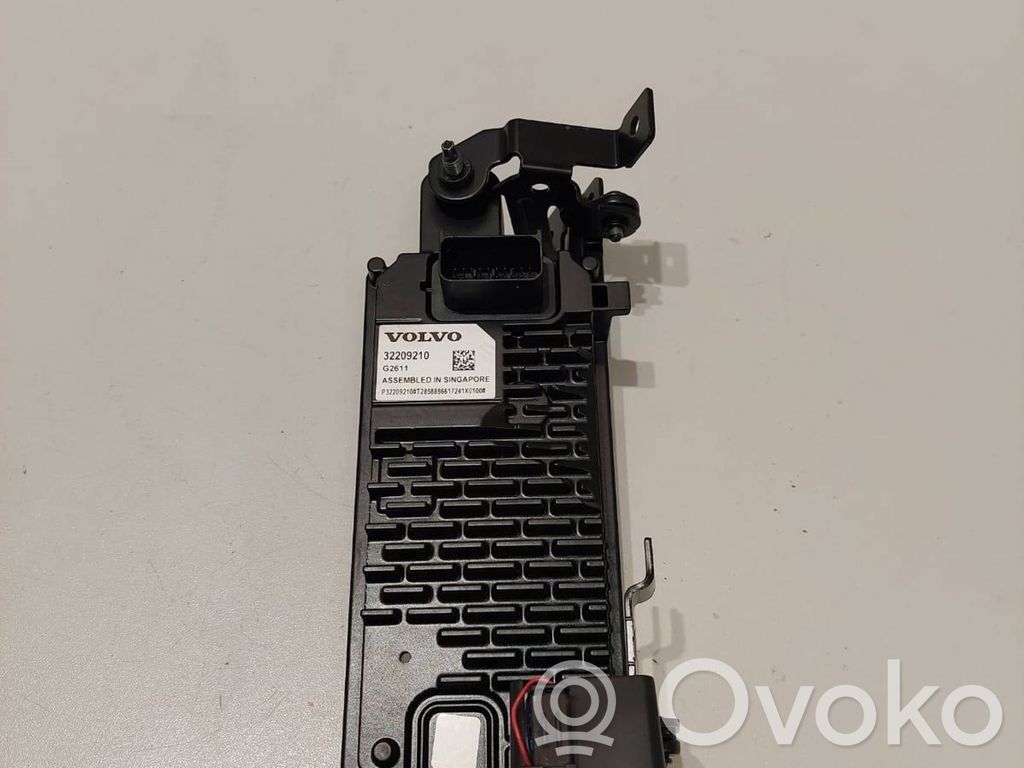 Volvo S90, V90 Windshield/windscreen camera 