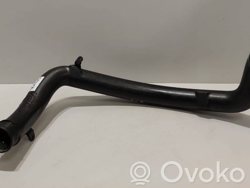 Volvo V70 Intercooler hose/pipe 
