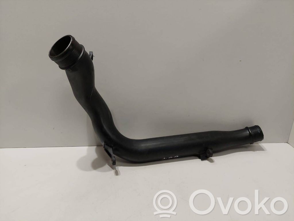 Volvo S60 Välijäähdyttimen letku 