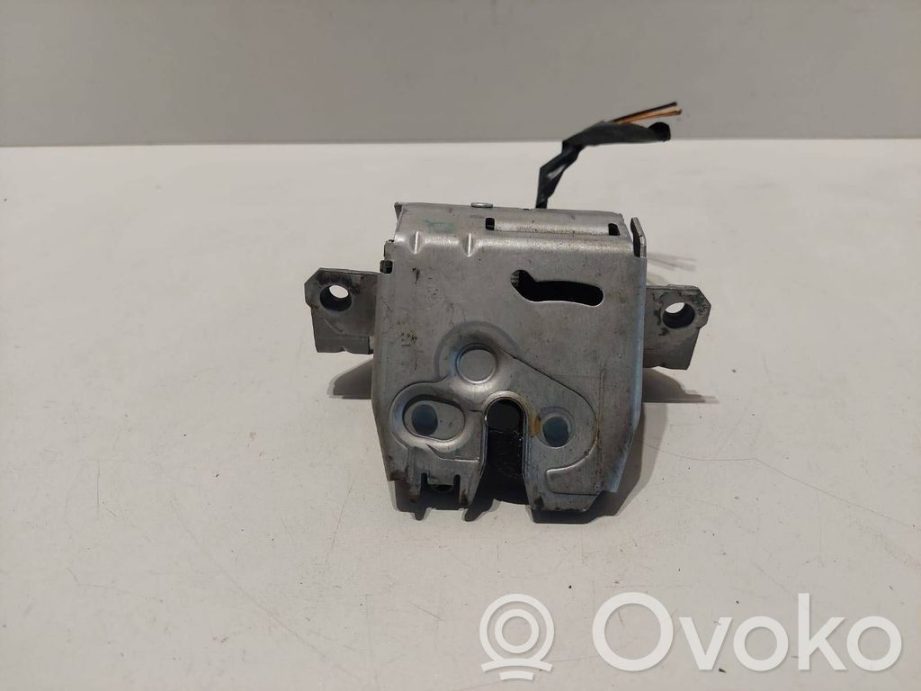 Volvo V70 Tailgate/trunk/boot lock/catch/latch 