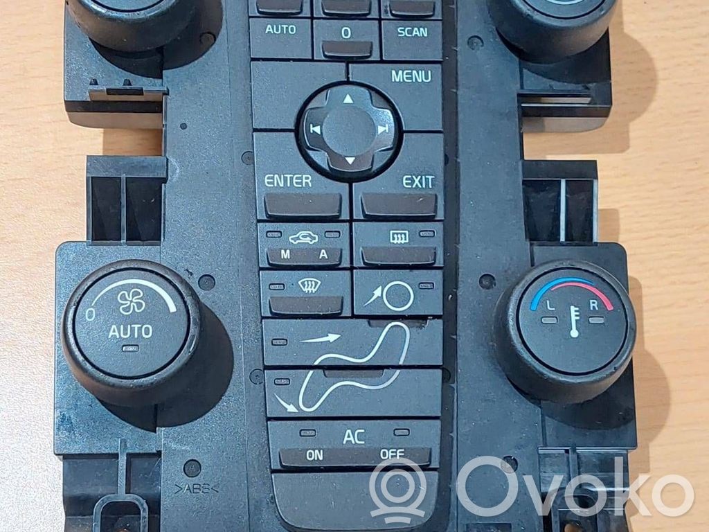 Volvo V50 Climate control unit 