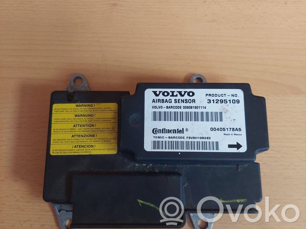 Volvo V50 Airbag control unit/module 