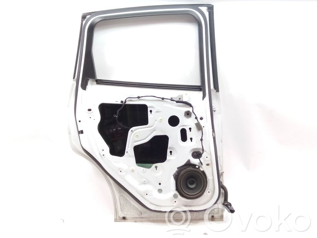 Ford C-MAX II Puerta trasera 