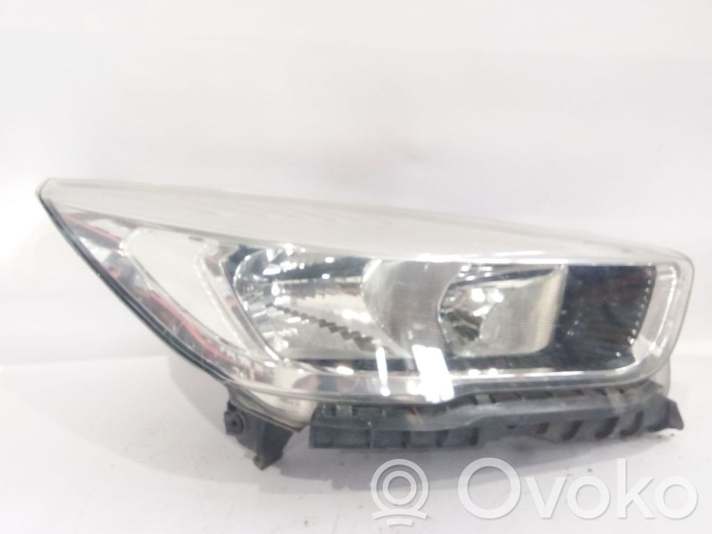 Ford Kuga II Lampa przednia 