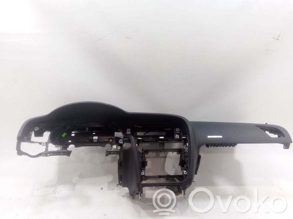 Audi A5 8T 8F Dashboard 