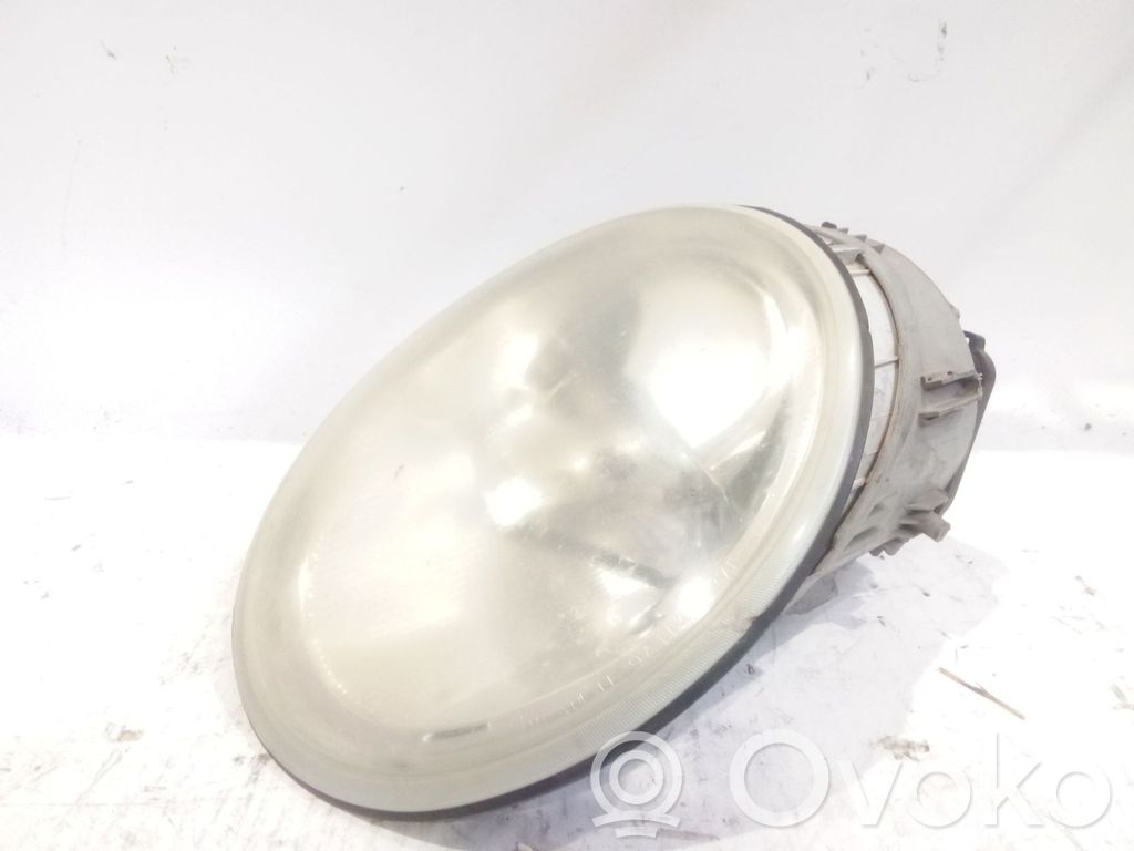 Volkswagen New Beetle Lampa przednia 