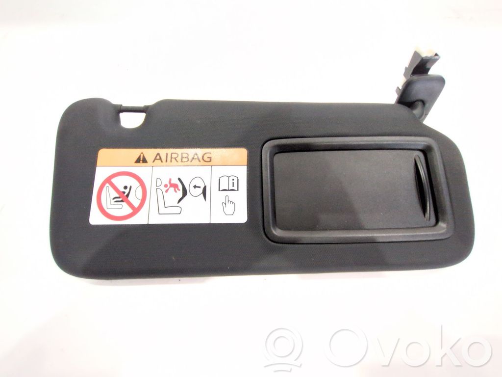 Mazda 3 Sun visor 