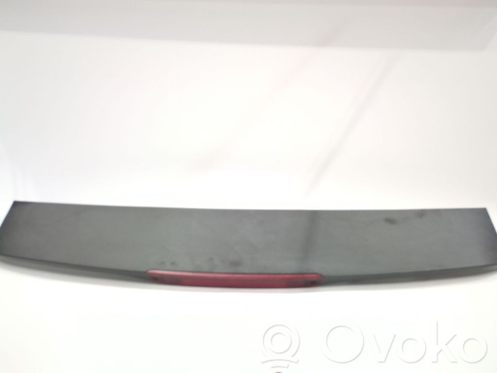 Ford Focus Third/center stoplight 